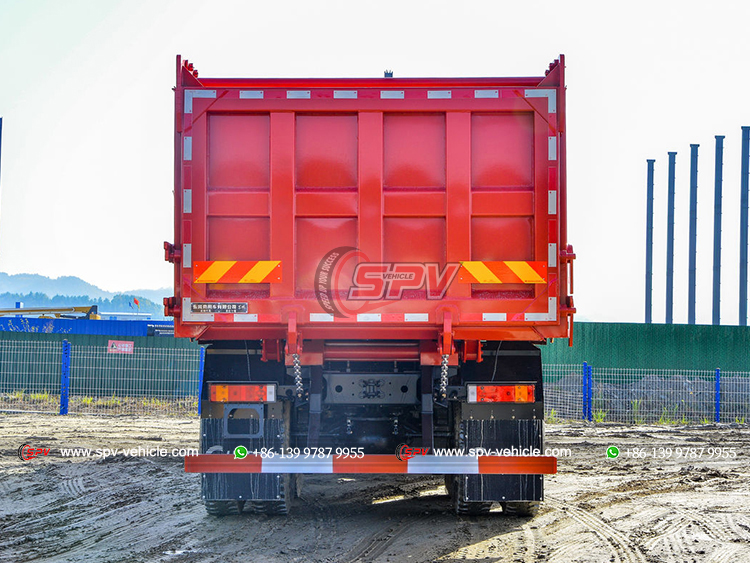 DONGFENG Construction Dump Vehicle - Rear Side